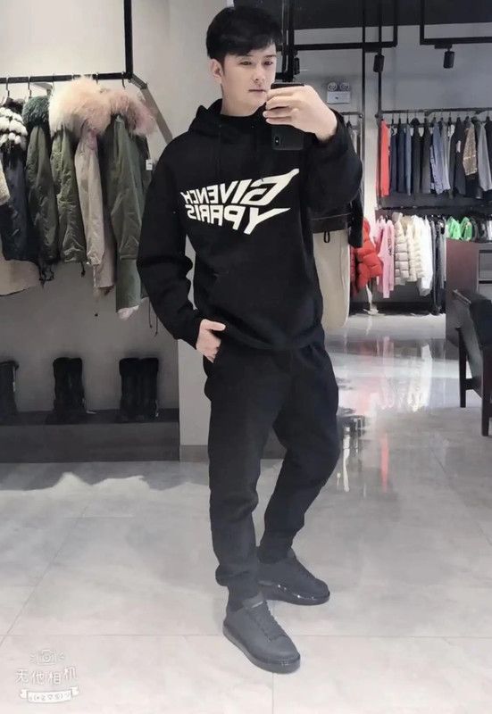 Givenchy Givenchy Black Cotton Women's Hoodie for Fall 0089 Size XS / US 0-2 / IT 36-38 - 8 Thumbnail