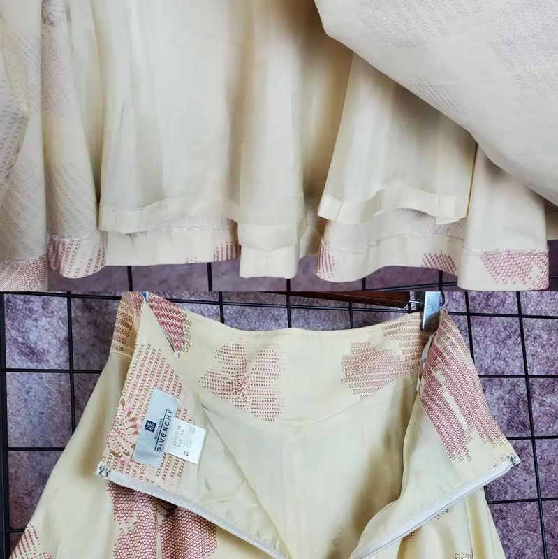 Givenchy Givenchy Floral Midi Skirt for Summer 0089 Size 23" - 5 Thumbnail