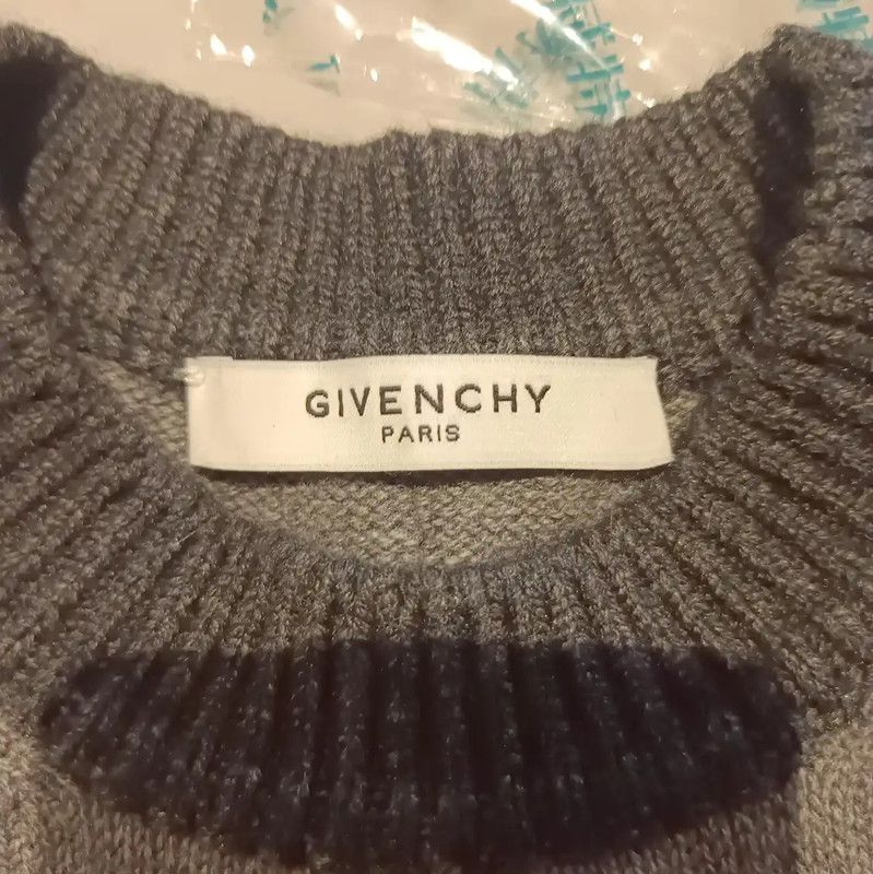 Givenchy Givenchy Gray Wool Long Sleeve Sweater 0089 Size S / US 4 / IT 40 - 3 Thumbnail