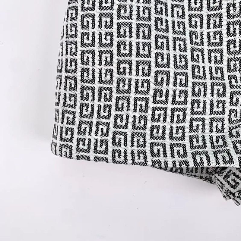 Givenchy Givenchy Women's Color Blocked Shorts 0089 Size 36" / US 14 / IT 50 - 4 Thumbnail