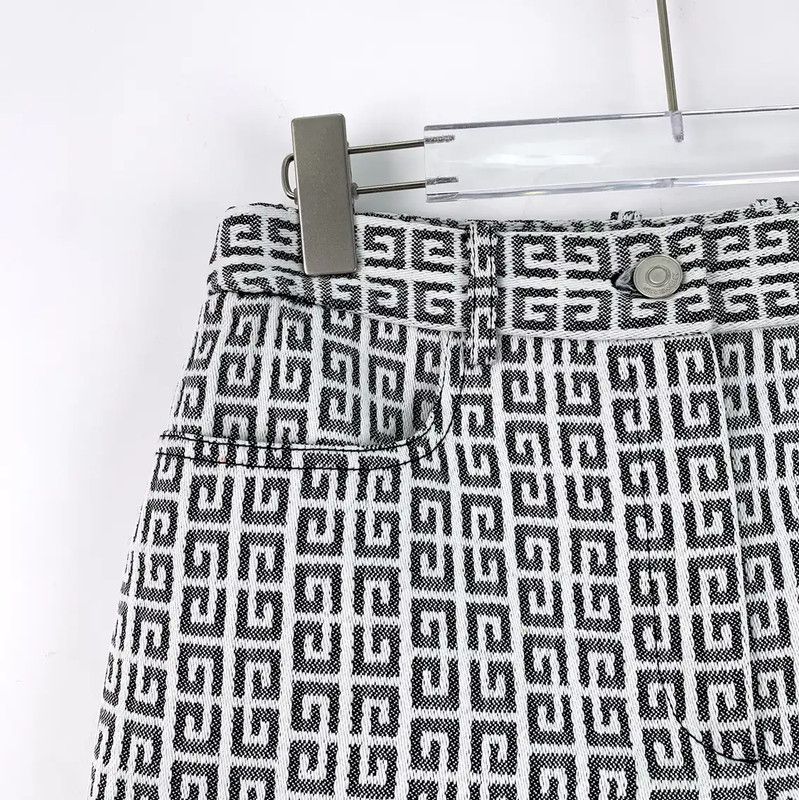 Givenchy Givenchy Women's Color Blocked Shorts 0089 Size 36" / US 14 / IT 50 - 3 Thumbnail