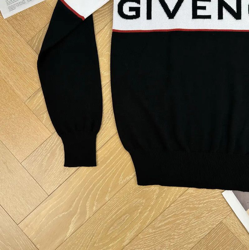 Givenchy Givenchy Black Sweatshirt for Women 0089 Size S / US 4 / IT 40 - 5 Thumbnail