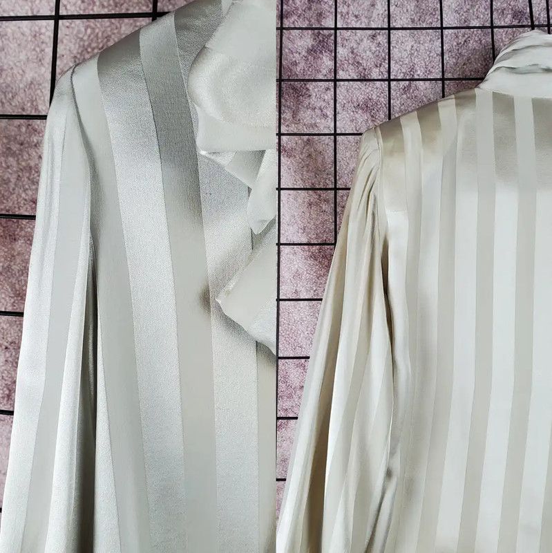 Givenchy Givenchy Spring Green Silk Striped Blouse 0089 Size S / US 4 / IT 40 - 5 Thumbnail