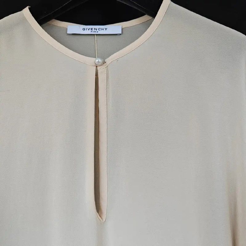 Givenchy Givenchy Silk Long Sleeve Shirt in Off White 0089 Size M / US 6-8 / IT 42-44 - 8 Thumbnail