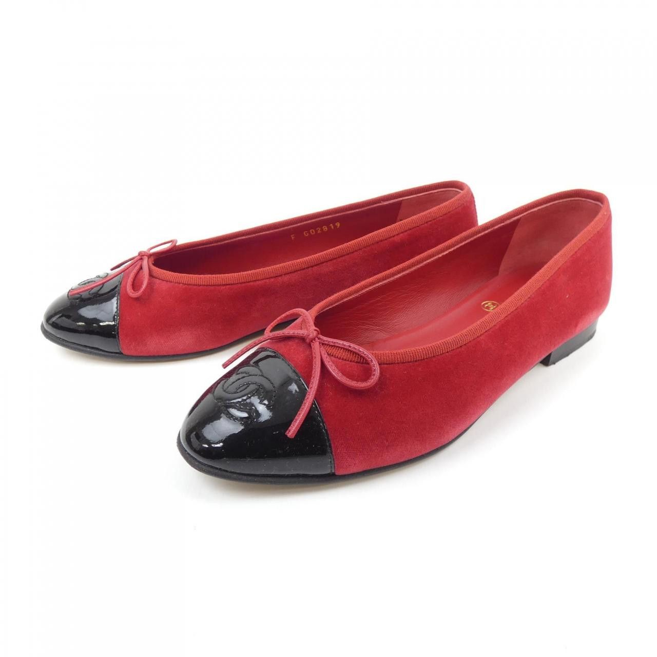 Chanel Chanel Chanel Velvet Patented Calfskin Flat Shoes Others Shoes G02819Y50833 DUTY FREE for USA Size ONE SIZE - 3 Thumbnail
