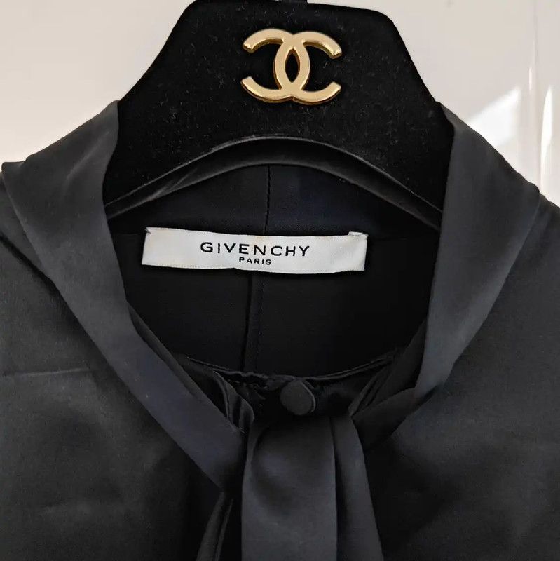 Givenchy Givenchy Black Silk Long-Sleeve Blouse 0089 Size S / US 4 / IT 40 - 7 Thumbnail