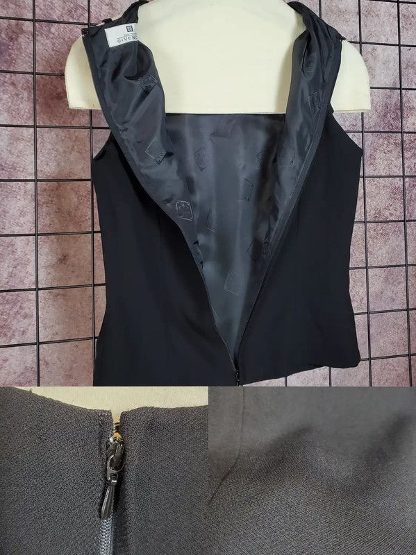 Givenchy Givenchy Black Wool Logo Short Sleeve Tee 0089 Size S / US 4 / IT 40 - 7 Thumbnail