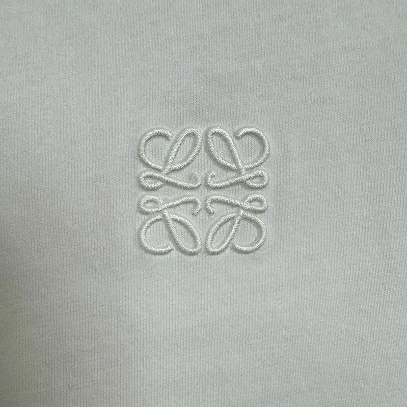 Loewe Loewe White Cotton T-shirt for Women 0089 Size M / US 6-8 / IT 42-44 - 4 Thumbnail