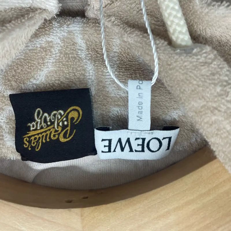 Loewe Loewe Cropped Beige Hoodie for Women 0089 Size XS / US 0-2 / IT 36-38 - 3 Thumbnail