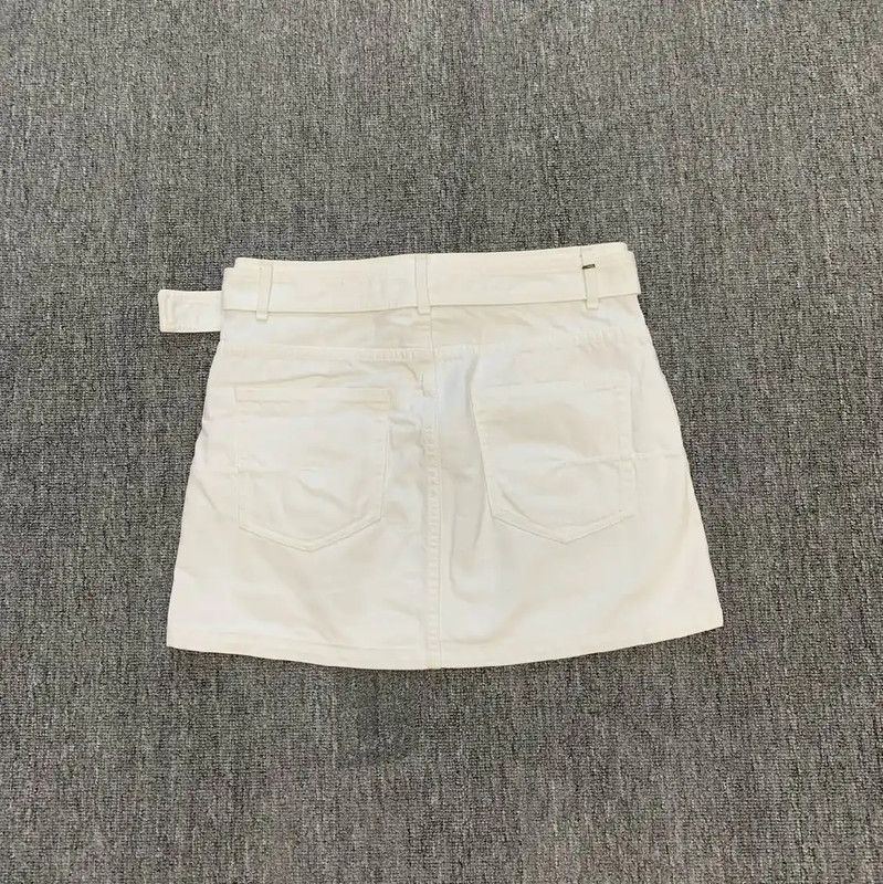 Dior Dior Women's White Cotton Shorts 0089 Size 27" / US 4 / IT 40 - 2 Thumbnail