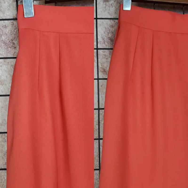 Dior Christian Dior Flared Wool Skirt in Apricot 0089 Size 22" - 2 Thumbnail