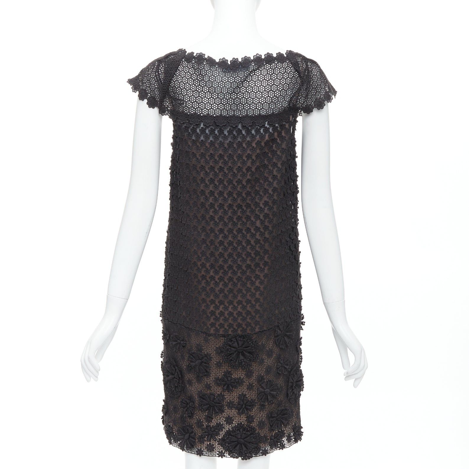 Prada PRADA 2011 black cotton floral applique lace silk lined dress IT38 XS Size XS / US 0-2 / IT 36-38 - 5 Thumbnail
