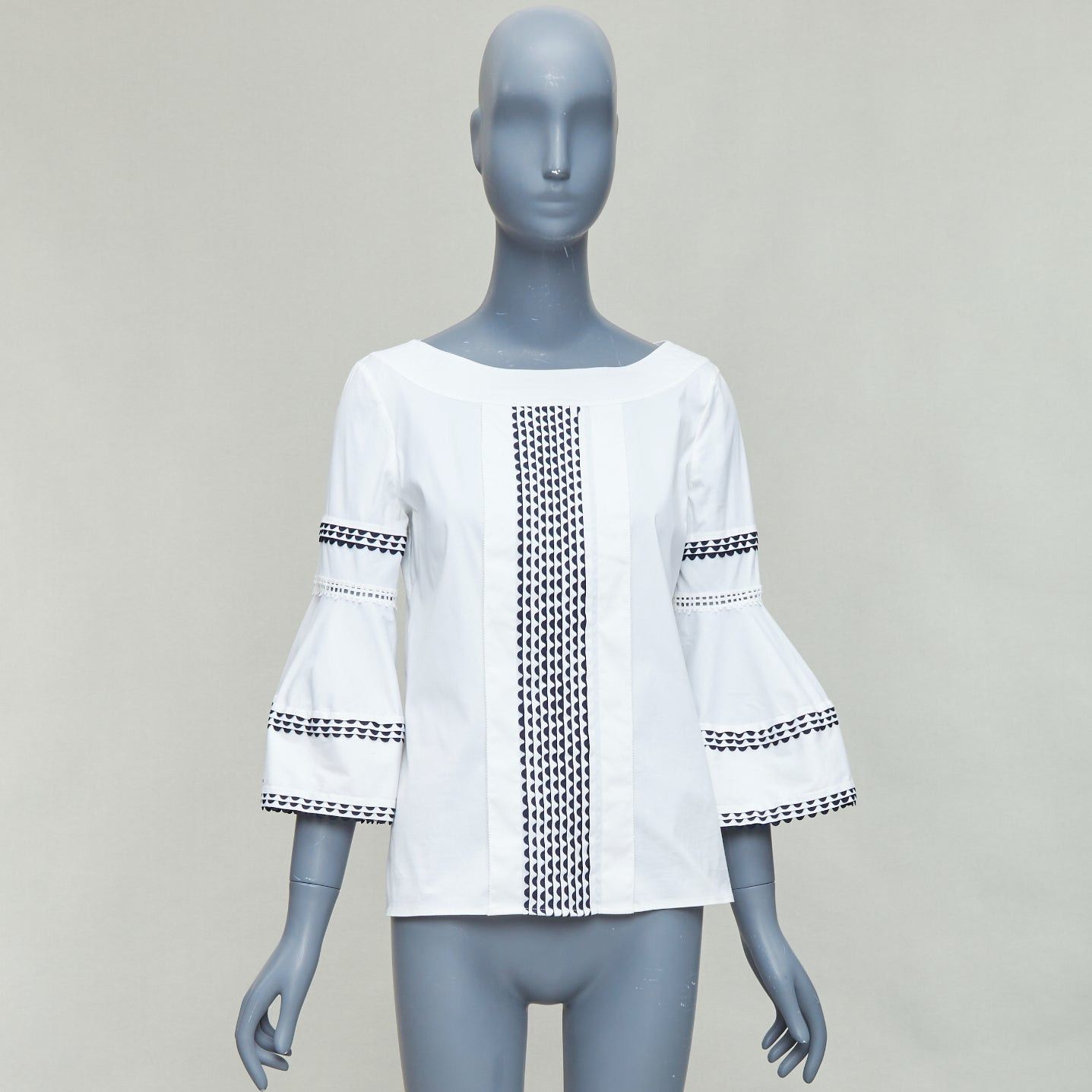 Oscar De La Renta OSCAR DE LA RENTA P17 cream black scallop trim flared sleeve top US4 S Size S / US 4 / IT 40 - 9 Thumbnail