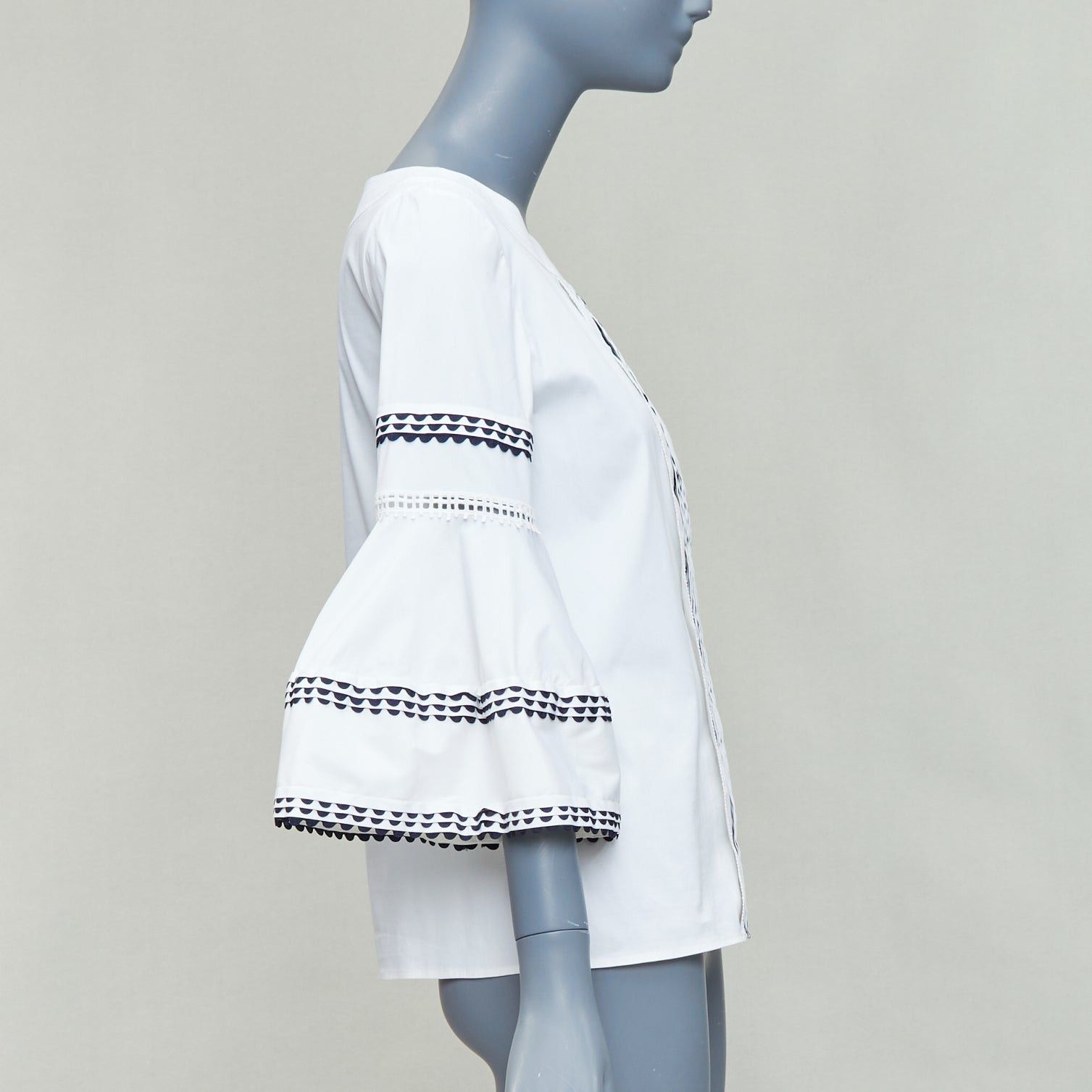Oscar De La Renta OSCAR DE LA RENTA P17 cream black scallop trim flared sleeve top US4 S Size S / US 4 / IT 40 - 4 Thumbnail