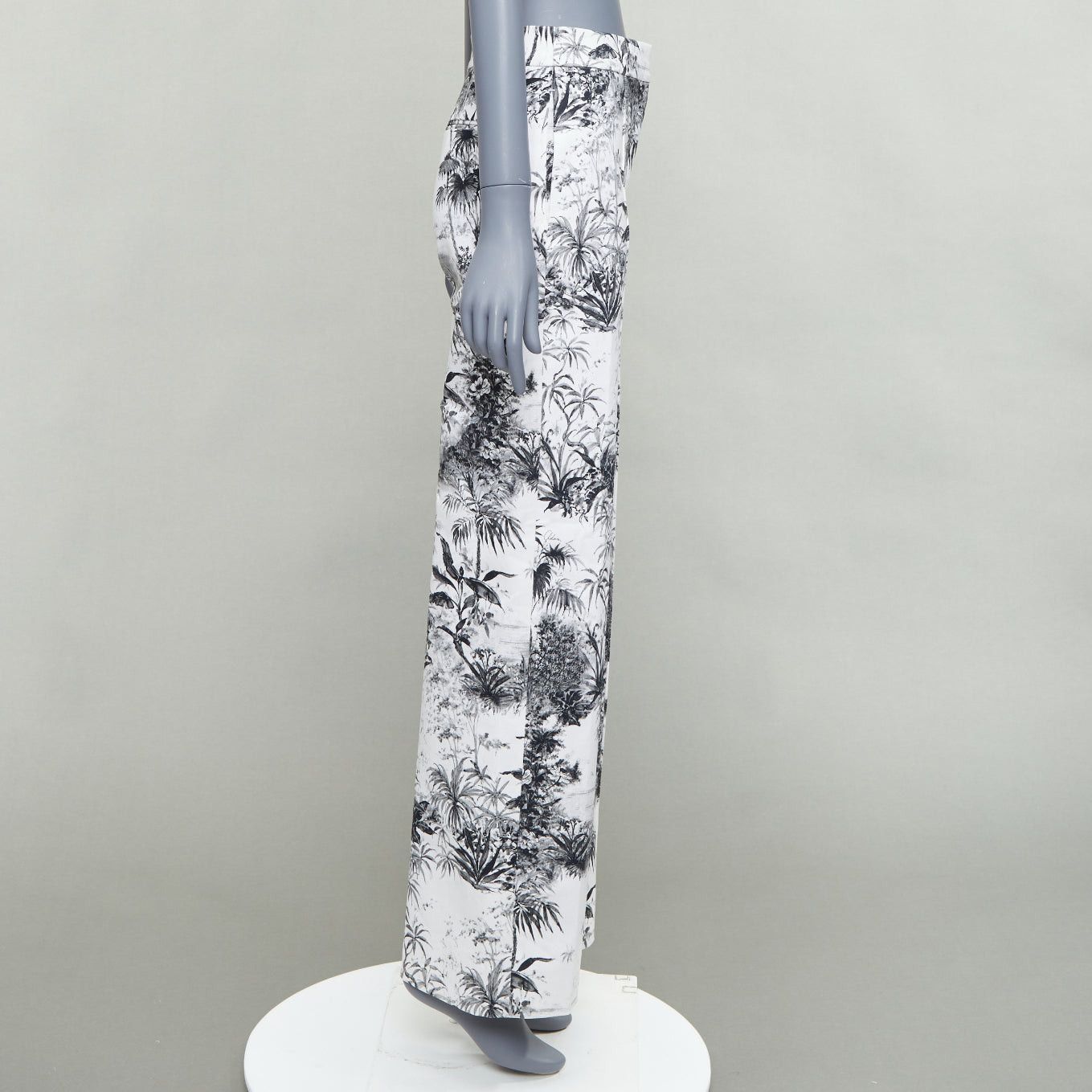 Adam Lippes ADAM LIPPES white black cotton blend floral print straight pants US2 S Size 27" / US 4 / IT 40 - 4 Thumbnail