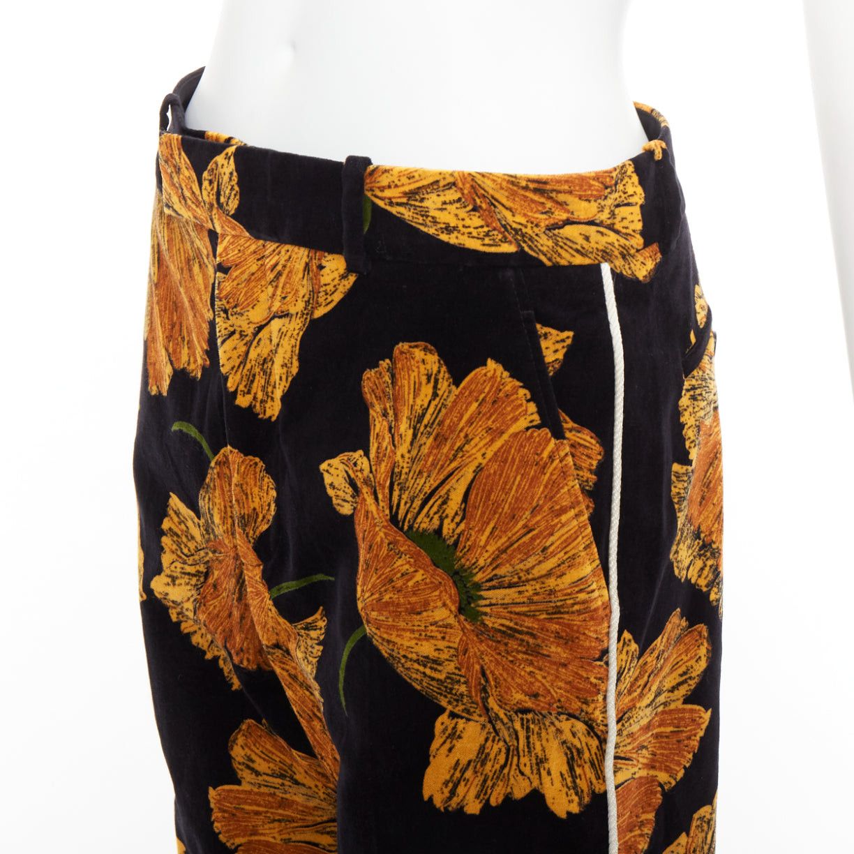 Gucci GUCCI 2017 Alessandro Michele gold floral velvet straight pants IT38 XS Size 26" / US 2 / IT 38 - 2 Thumbnail