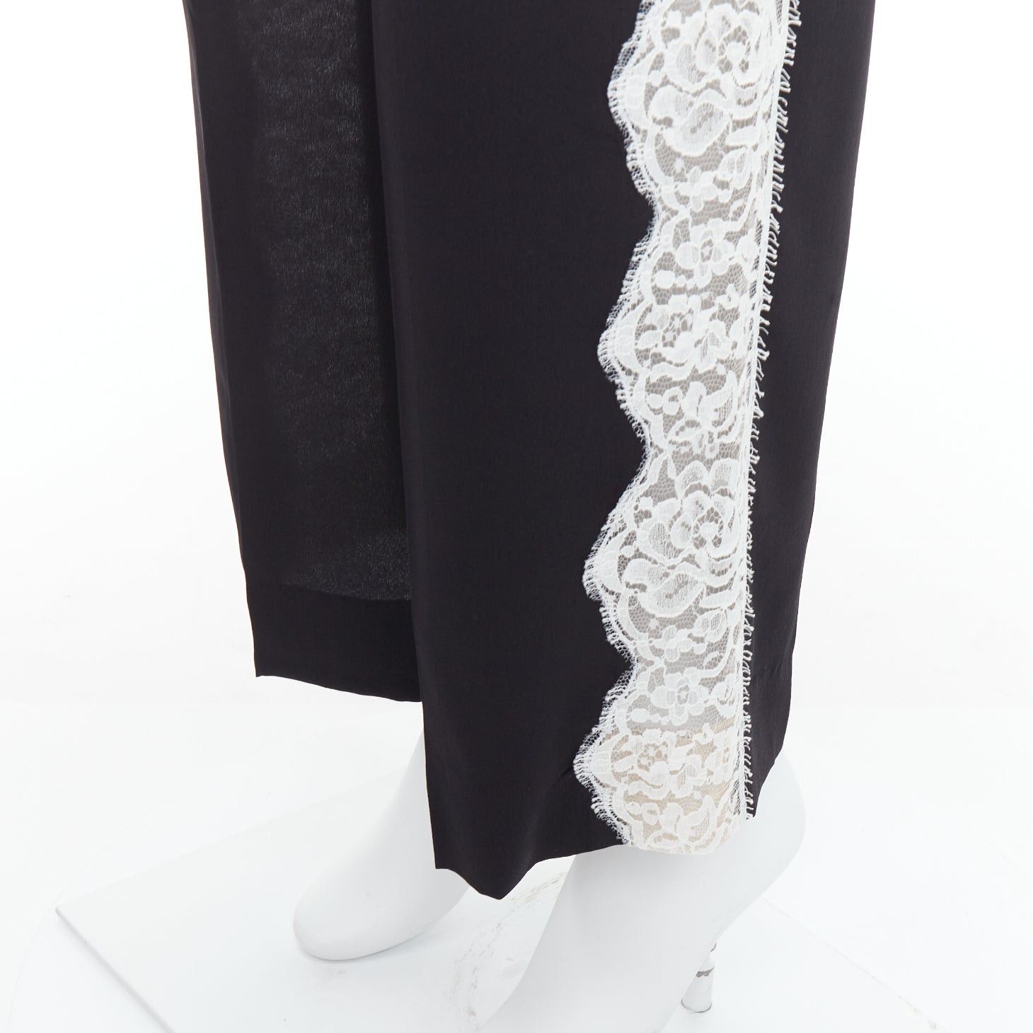 Stella McCartney STELLA MCCARTNEY 2018 100% silk black white lace trim pants IT36 XXS Size 25" / US 0 / IT 36 - 2 Thumbnail