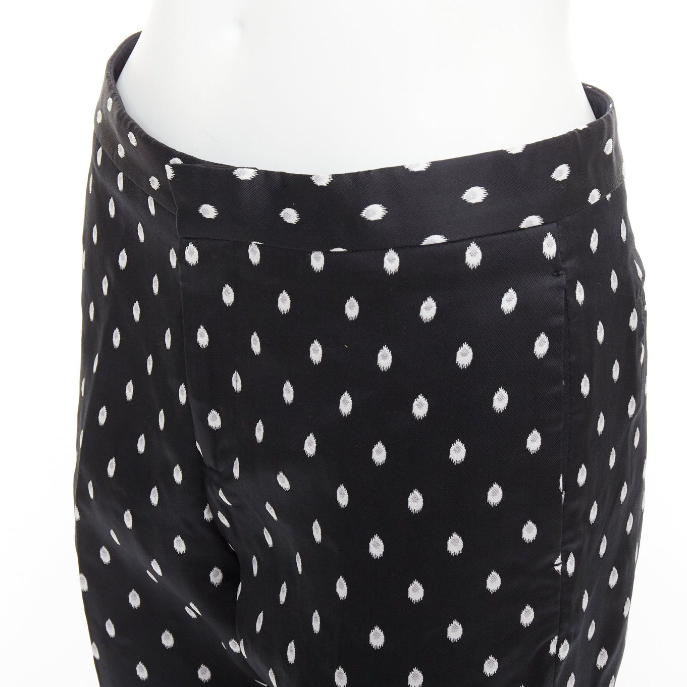 Giambattista Valli GIAMBATTISTA VALLI black white dot brocade tapered crop pants IT40 XS Size 27" / US 4 / IT 40 - 2 Thumbnail