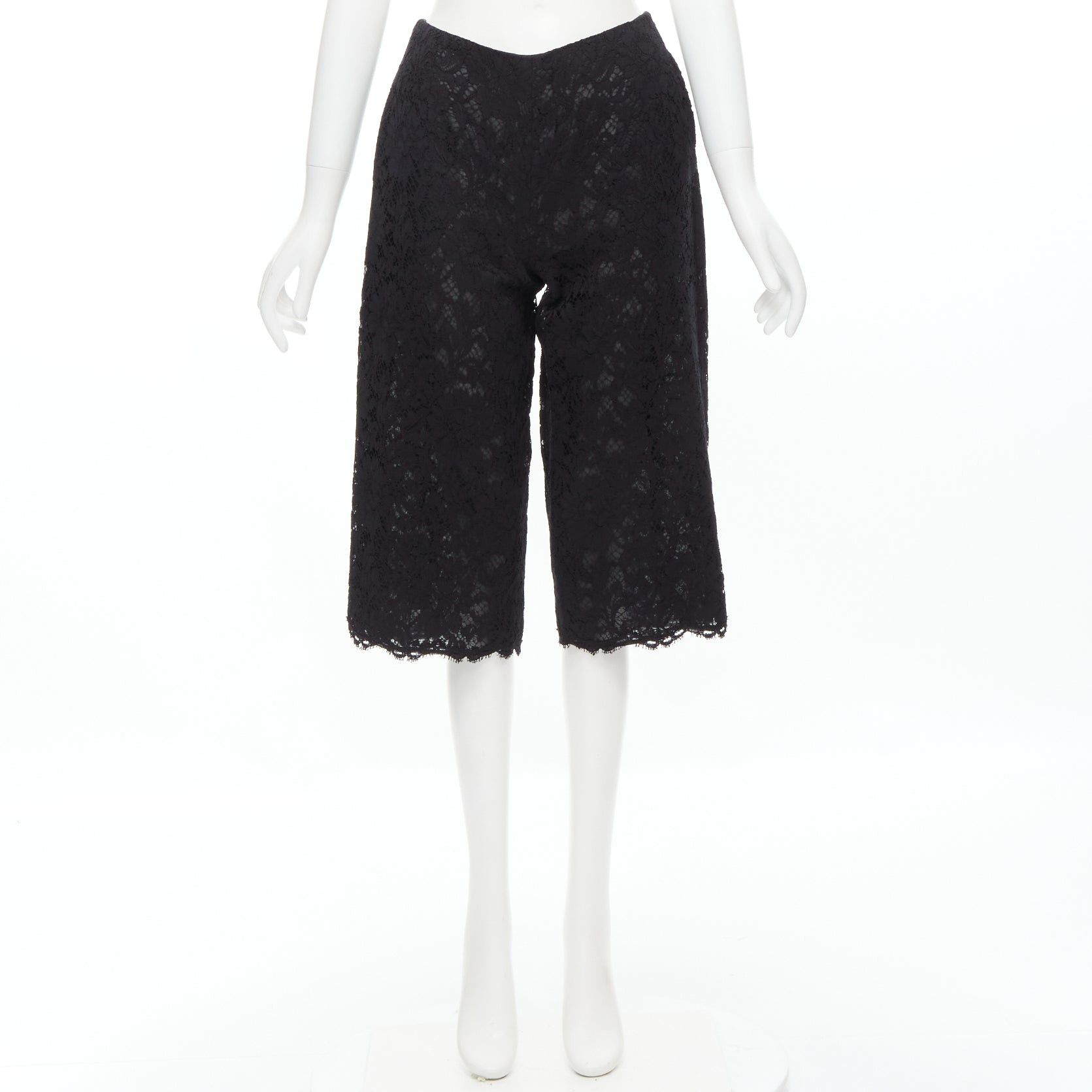 Valentino VALENTINO black floral lace knee length culotte shorts IT38 XS Size 26" / US 2 / IT 38 - 10 Thumbnail
