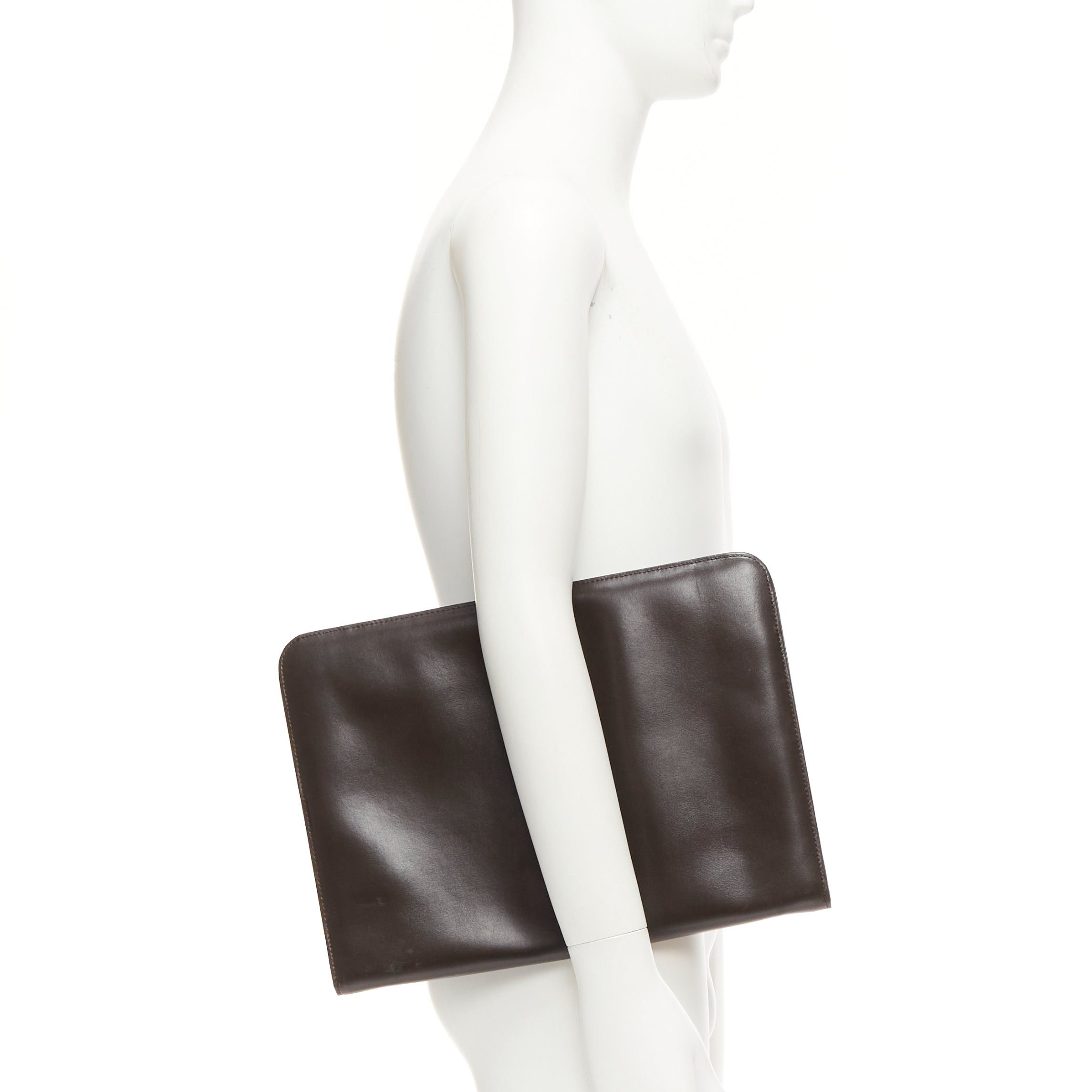 Givenchy GIVENCHY Vintage brown smooth leather zip around oversized portfolio clutch Size ONE SIZE - 2 Thumbnail