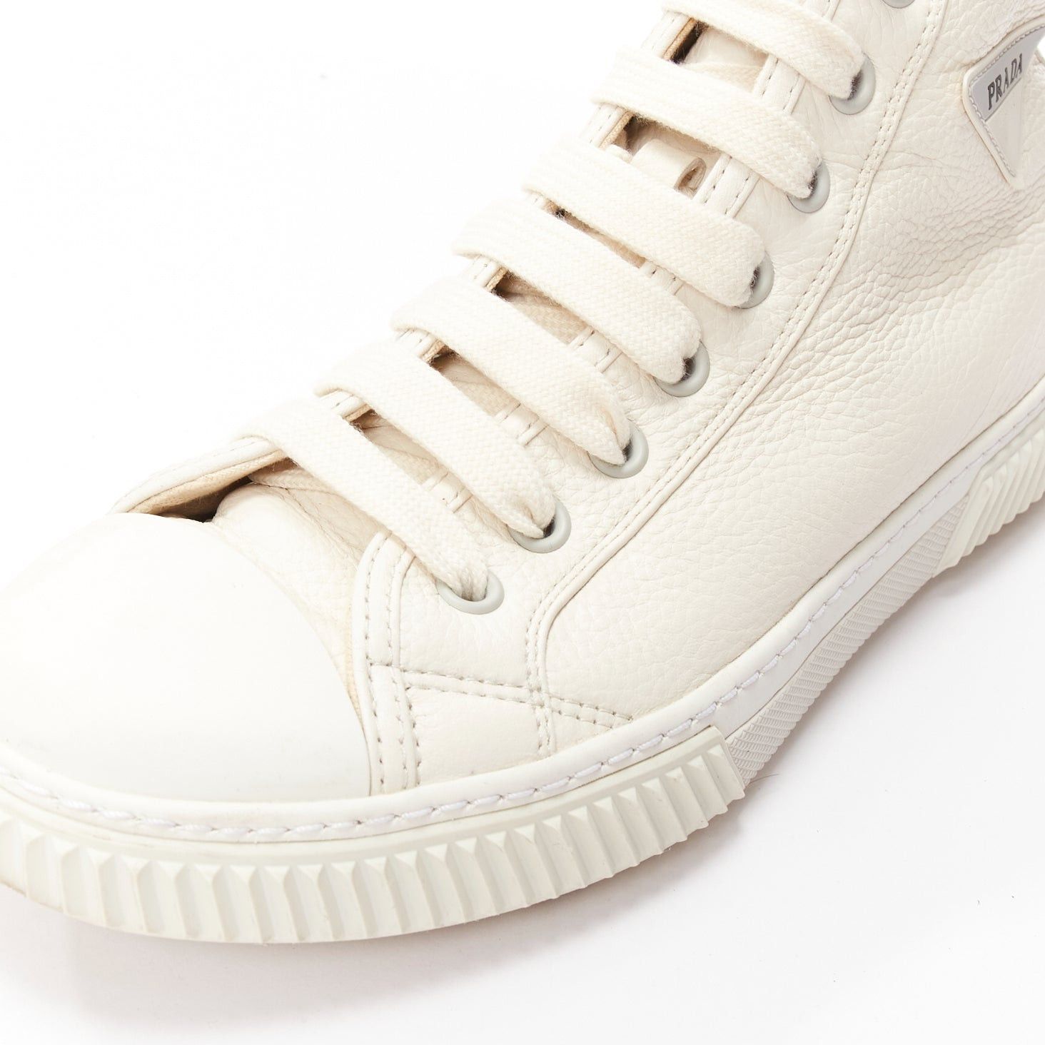 Prada PRADA white textured leather black triangle logo high top sneakers UK7 EU40 Size US 8 / EU 41 - 8 Thumbnail