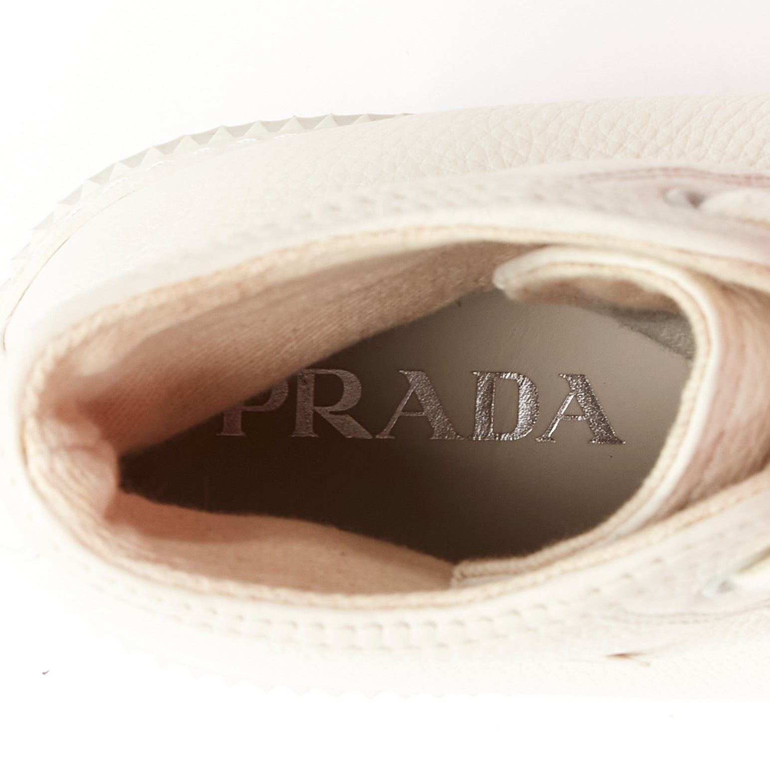 Prada PRADA white textured leather black triangle logo high top sneakers UK7 EU40 Size US 8 / EU 41 - 9 Thumbnail