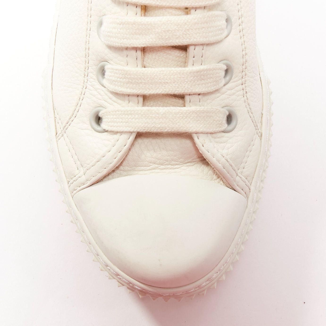Prada PRADA white textured leather black triangle logo high top sneakers UK7 EU40 Size US 8 / EU 41 - 7 Thumbnail