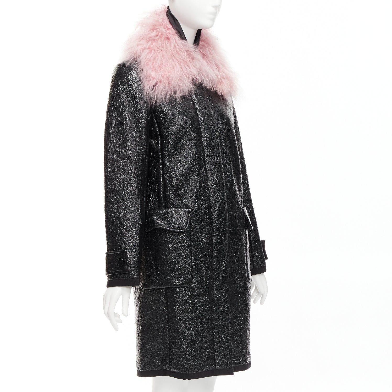 Moncler MONCLER pink tibet lamb fur black patent cotton virgin wool blend coat Sz1 M Size S / US 4 / IT 40 - 4 Thumbnail