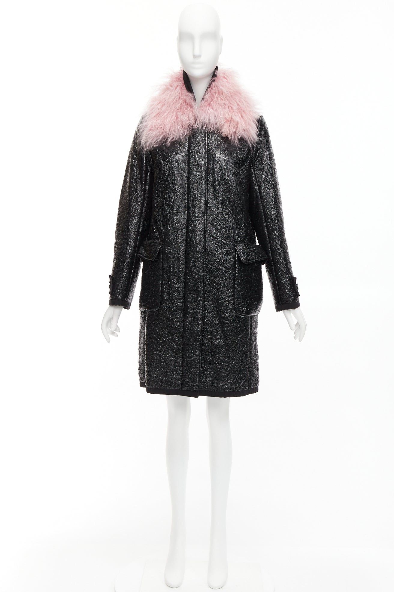 Moncler MONCLER pink tibet lamb fur black patent cotton virgin wool blend coat Sz1 M Size S / US 4 / IT 40 - 10 Thumbnail