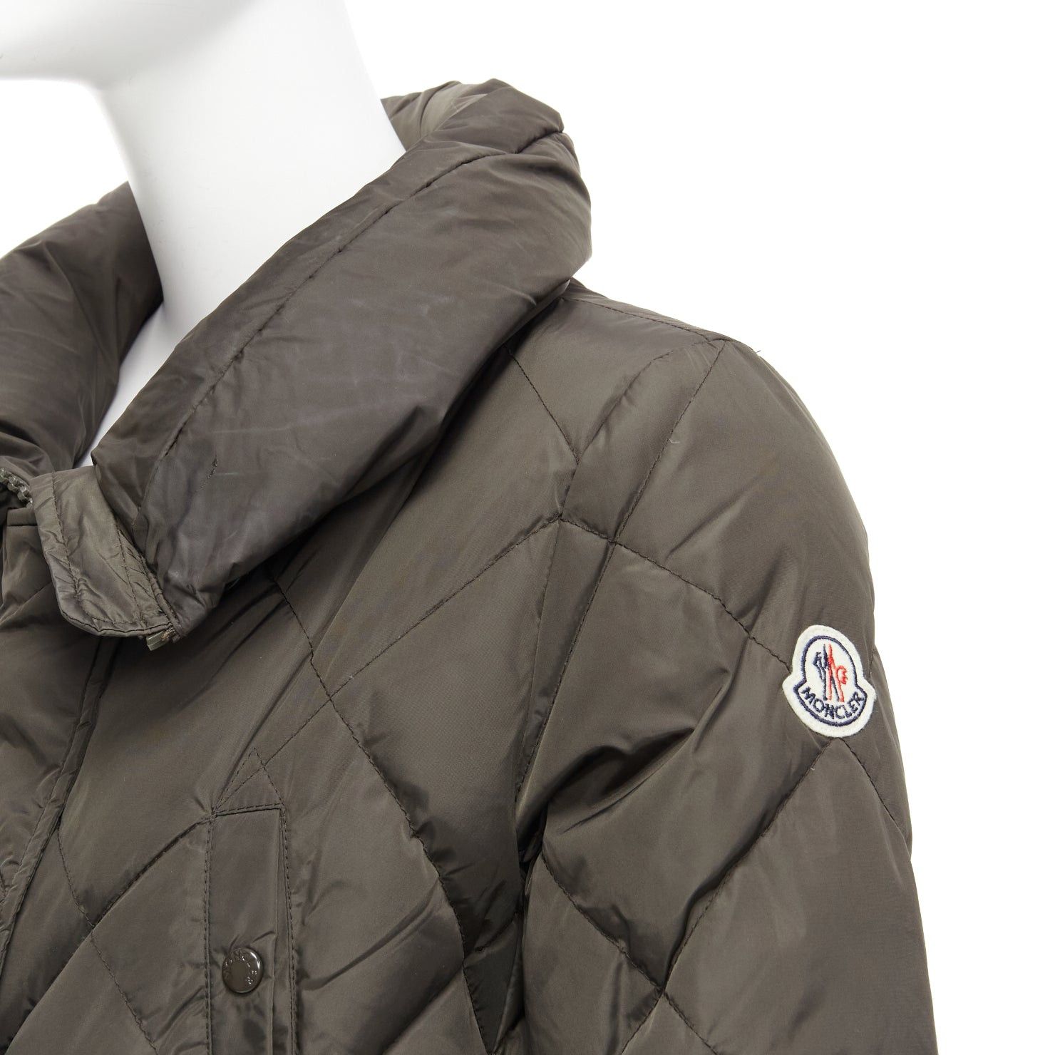 Moncler MONCLER Norme Afnor khaki quilted virgin wool blend frill hem coat Sz1 M Size S / US 4 / IT 40 - 2 Thumbnail