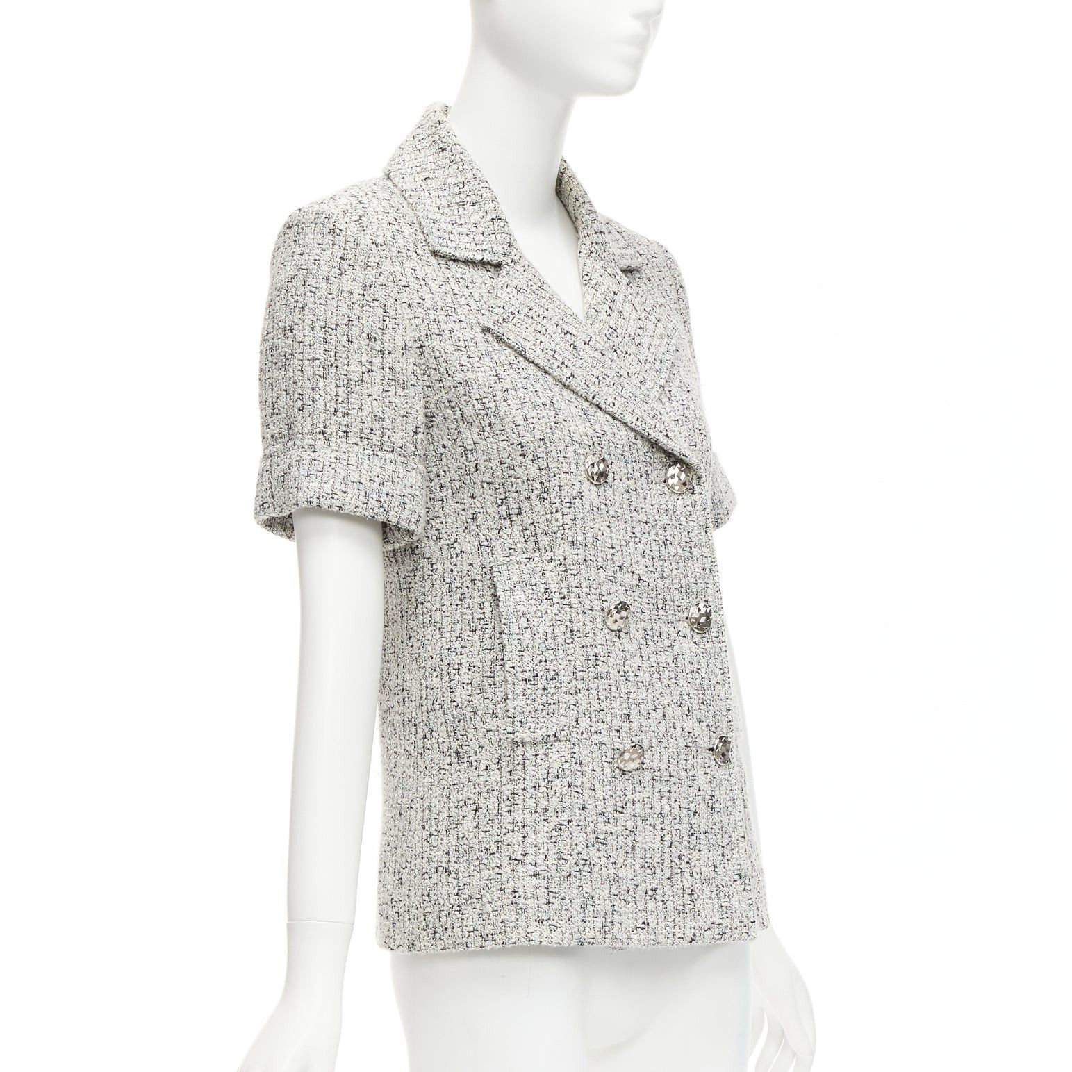 Chanel CHANEL 2016 Fantasy Tweed silver CC buttons cuffed sleeves jacket FR36 S Size S / US 4 / IT 40 - 4 Thumbnail