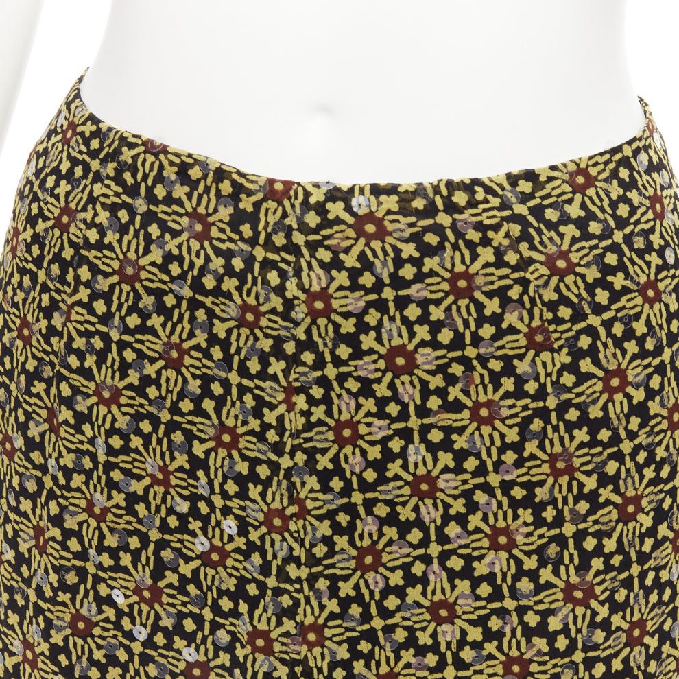 Versus VERSUS Vintage 100% silk yellow black sequins mid rise knee skirt 26" Size 27" / US 4 / IT 40 - 7 Thumbnail