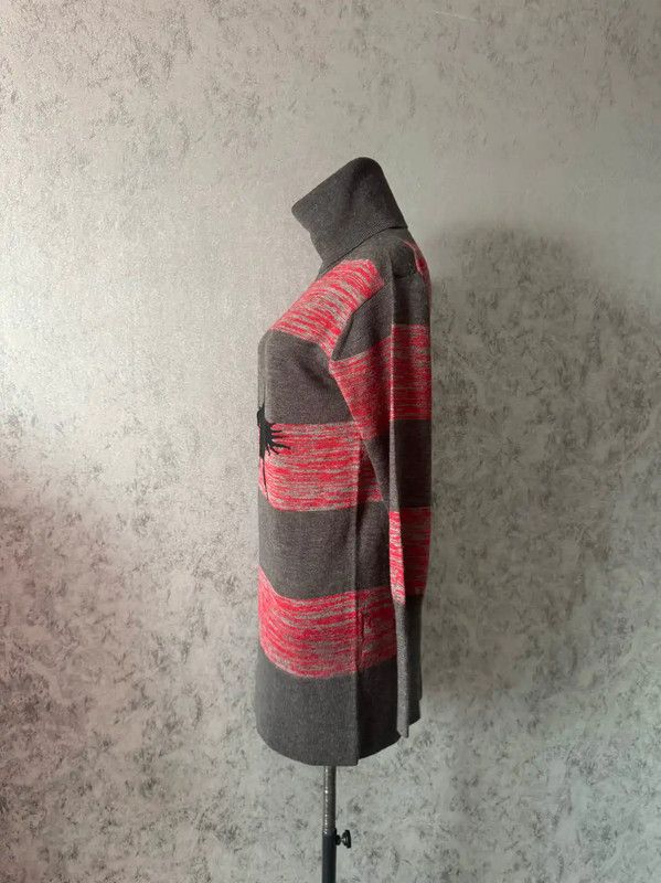 Vivienne Westwood Vivienne Westwood Colorblock Knit Sweater for Women 0089 Size M / US 6-8 / IT 42-44 - 4 Thumbnail