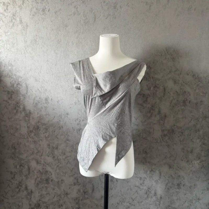 Vivienne Westwood Vivienne Westwood Short Gray T-Shirt for Women 0089 Size M / US 6-8 / IT 42-44 - 2 Thumbnail