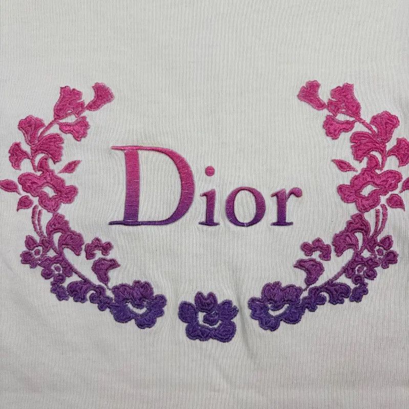 Dior Dior Summer Short Sleeve T-Shirt for Women 0089 Size S / US 4 / IT 40 - 5 Thumbnail