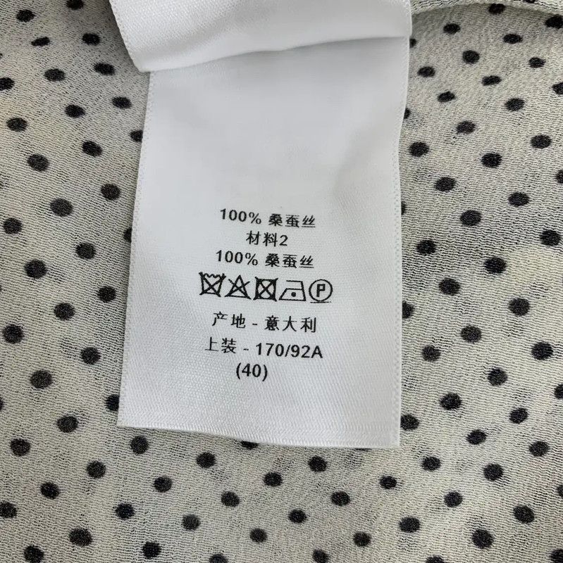 Dior Dior Beige Silk Shirt with Heart Prints 0089 Size M / US 6-8 / IT 42-44 - 7 Thumbnail