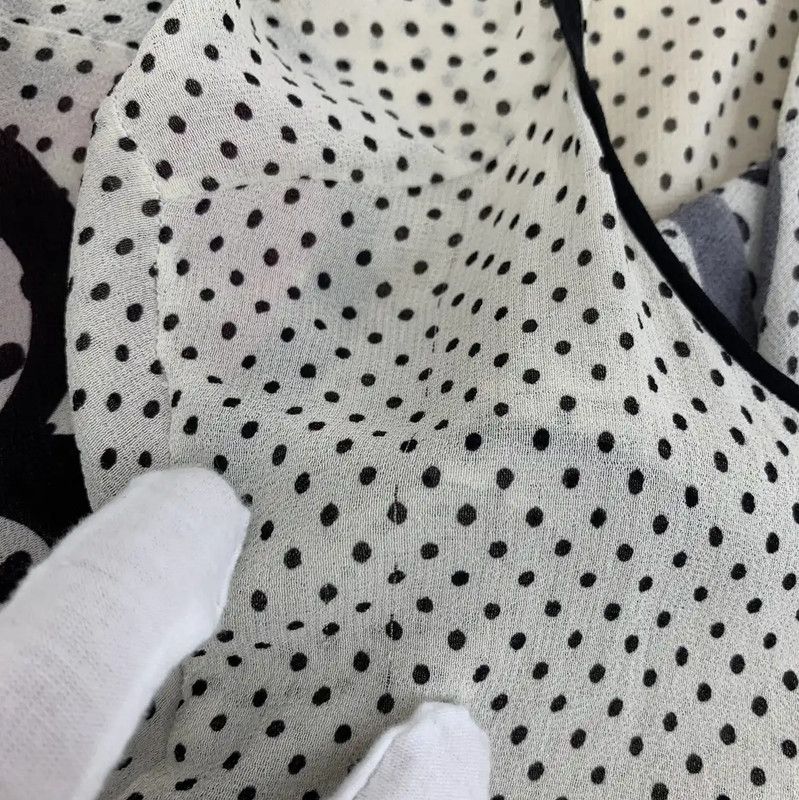 Dior Dior Beige Silk Shirt with Heart Prints 0089 Size M / US 6-8 / IT 42-44 - 9 Thumbnail