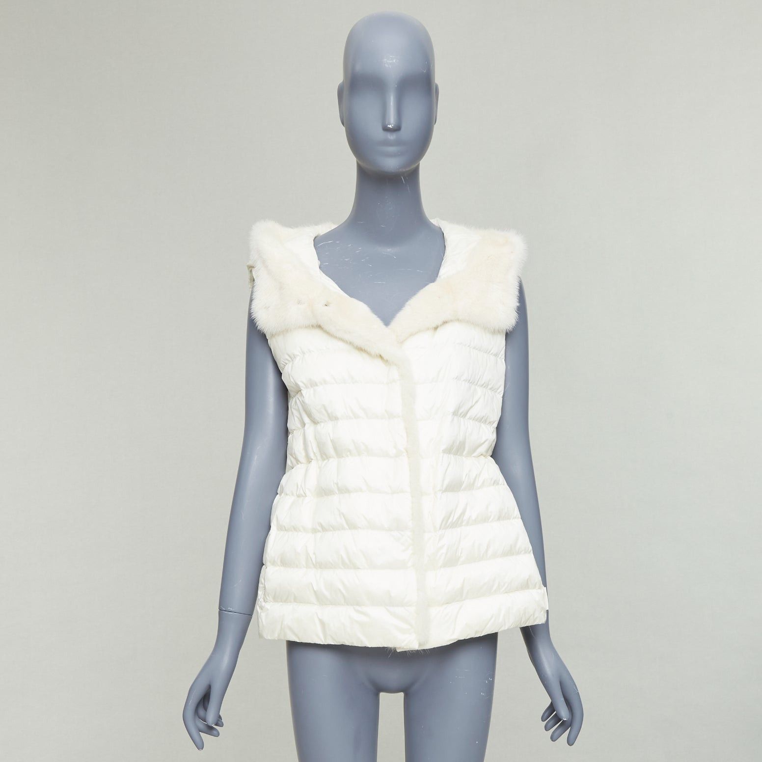 Moncler MONCLER Beurre Gilet cream fur trim goose down puffer vest Sz1 Size S / US 4 / IT 40 - 10 Thumbnail