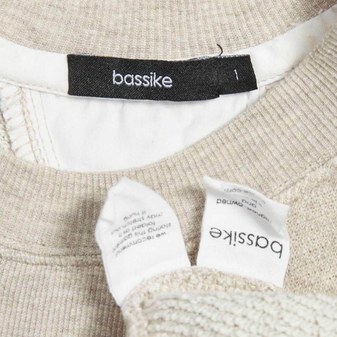 Bassike BASSIKE Washed Cut Out Sweat beige cold shoulder frayed sweater Sz1 Size S / US 4 / IT 40 - 8 Thumbnail