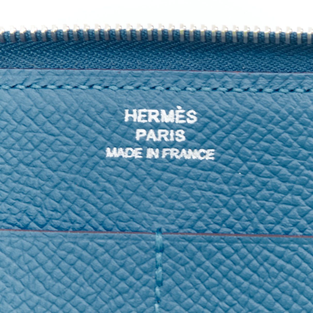 Hermes HERMES Soie Cool Azap red geometric print silk blue leather zip around wallet Size ONE SIZE - 8 Thumbnail