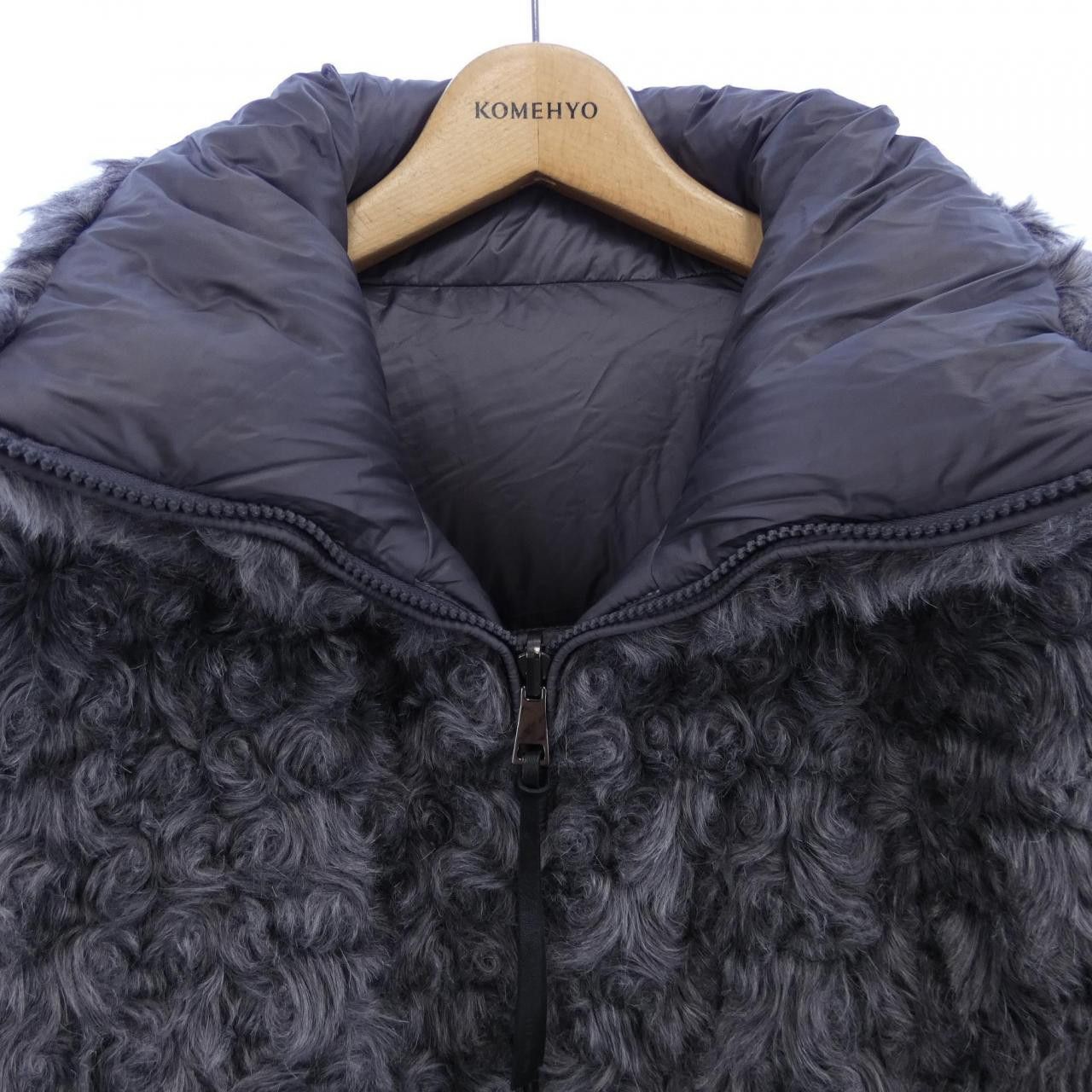 Moncler Moncler Moncler GOURNAVA Down Jacket Others Outerwear GOURNAVA DUTY FREE for USA Size ONE SIZE - 6 Thumbnail