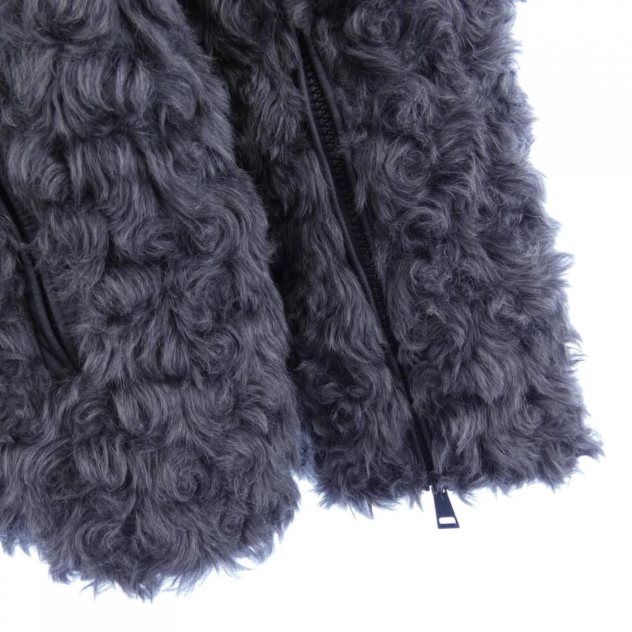 Moncler Moncler Moncler GOURNAVA Down Jacket Others Outerwear GOURNAVA DUTY FREE for USA Size ONE SIZE - 7 Thumbnail