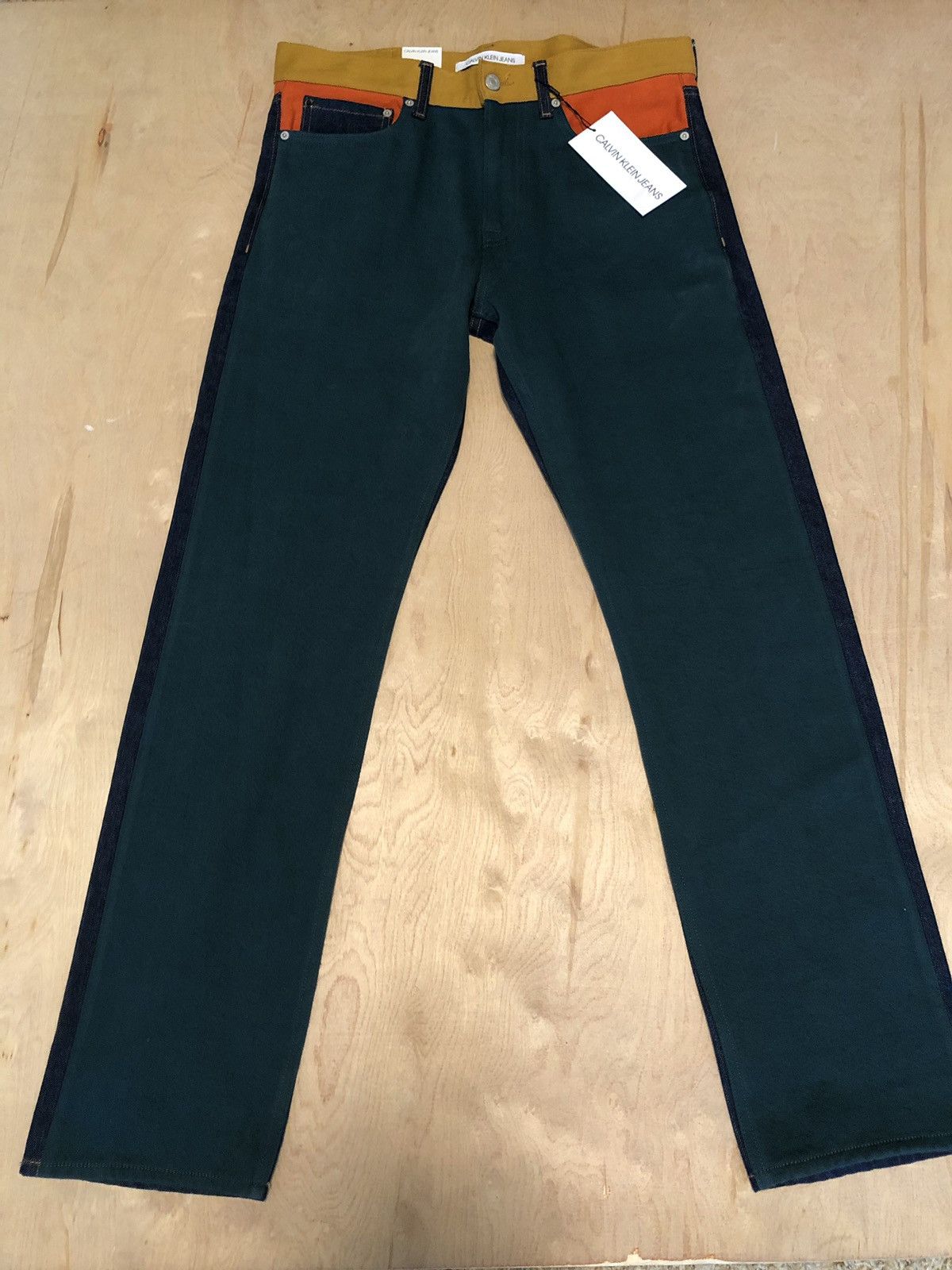 Calvin klein color block jeans sales