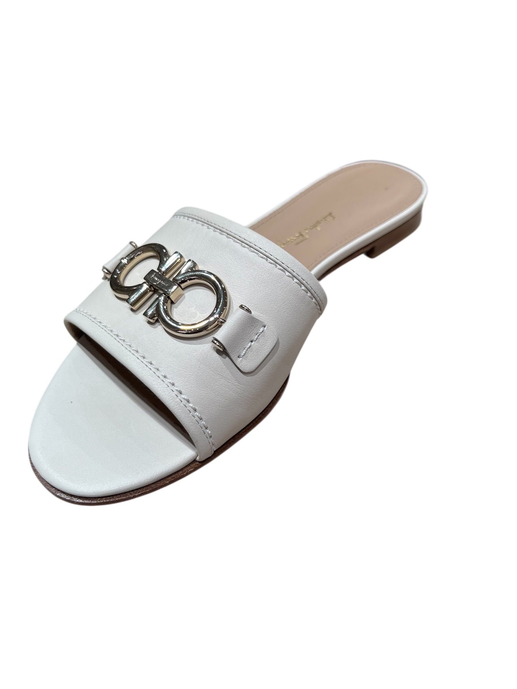 Salvatore Ferragamo Ferragamo Logo Rhodes Slide Sandals SIZE 6 Size ONE SIZE - 2 Thumbnail