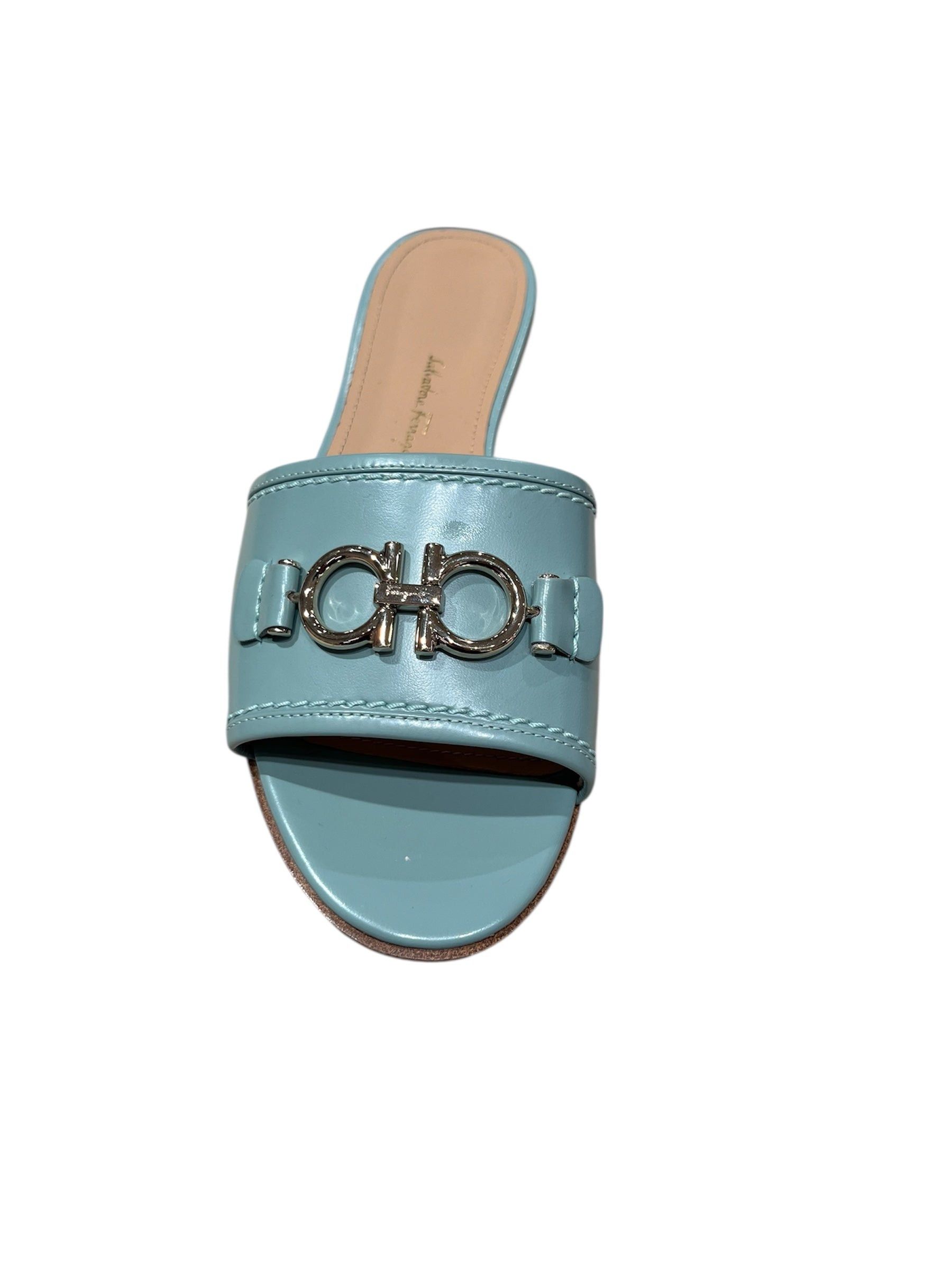 Salvatore Ferragamo Ferragamo Logo Rhodes Slide Sandals SIZE 6 Size ONE SIZE - 3 Thumbnail