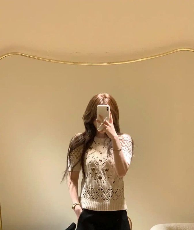 Dior Dior Cream Lace Short Sleeve Pullover Sweater 0089 Size XS / US 0-2 / IT 36-38 - 5 Thumbnail