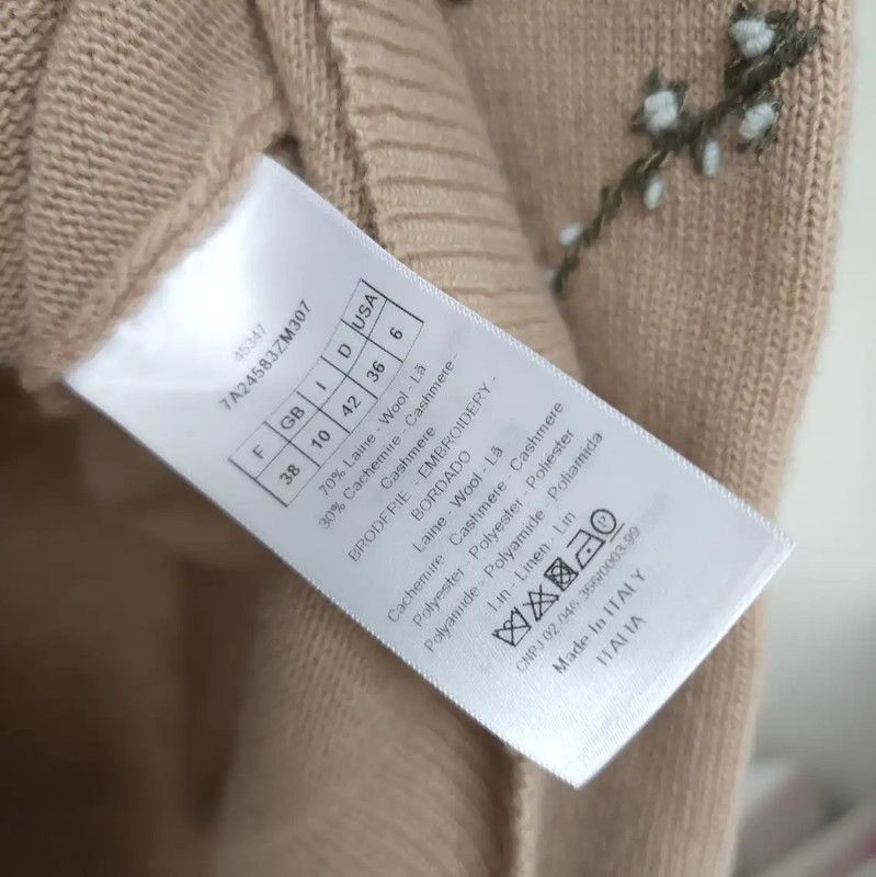 Dior Dior Camel Cashmere Embroidered Sweater for Women 0089 Size M / US 6-8 / IT 42-44 - 5 Thumbnail