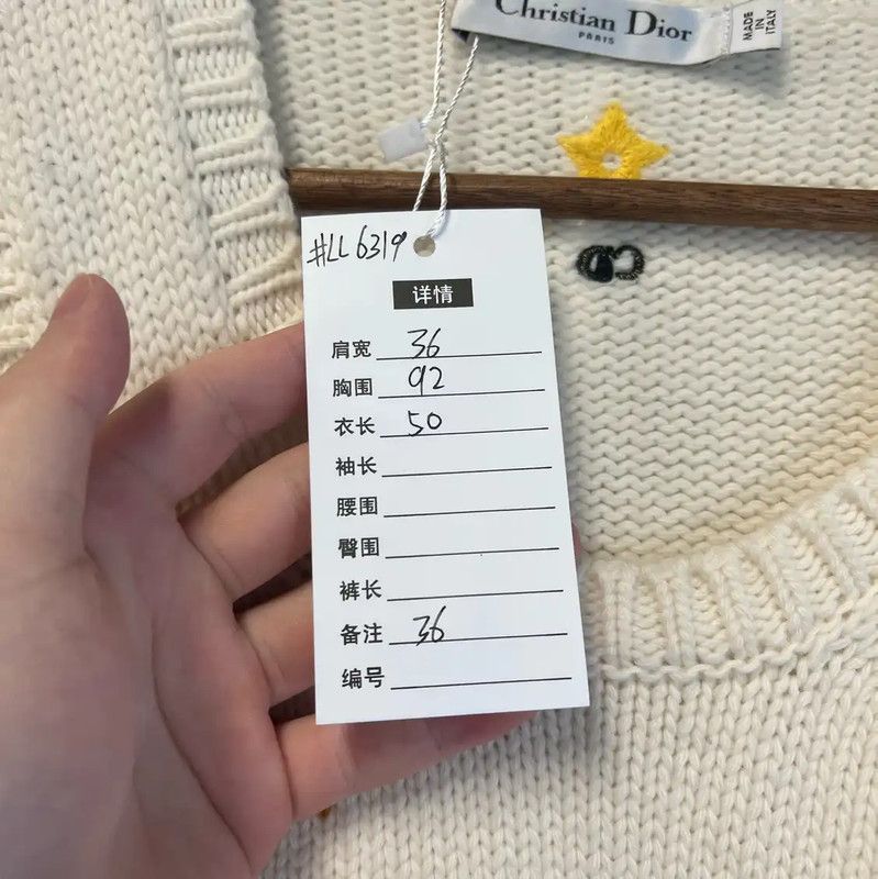 Dior Dior Women's Cream Wool Pullover Sweater 0089 Size M / US 6-8 / IT 42-44 - 3 Thumbnail