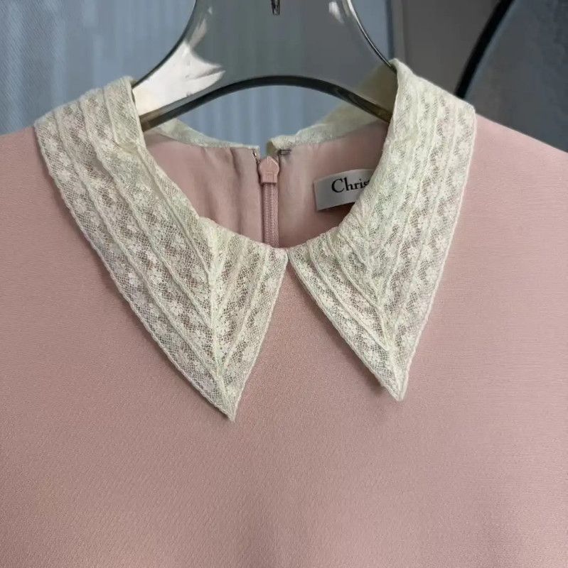 Dior Dior Pink Wool Dress with Lace Collar 0089 Size M / US 6-8 / IT 42-44 - 3 Thumbnail