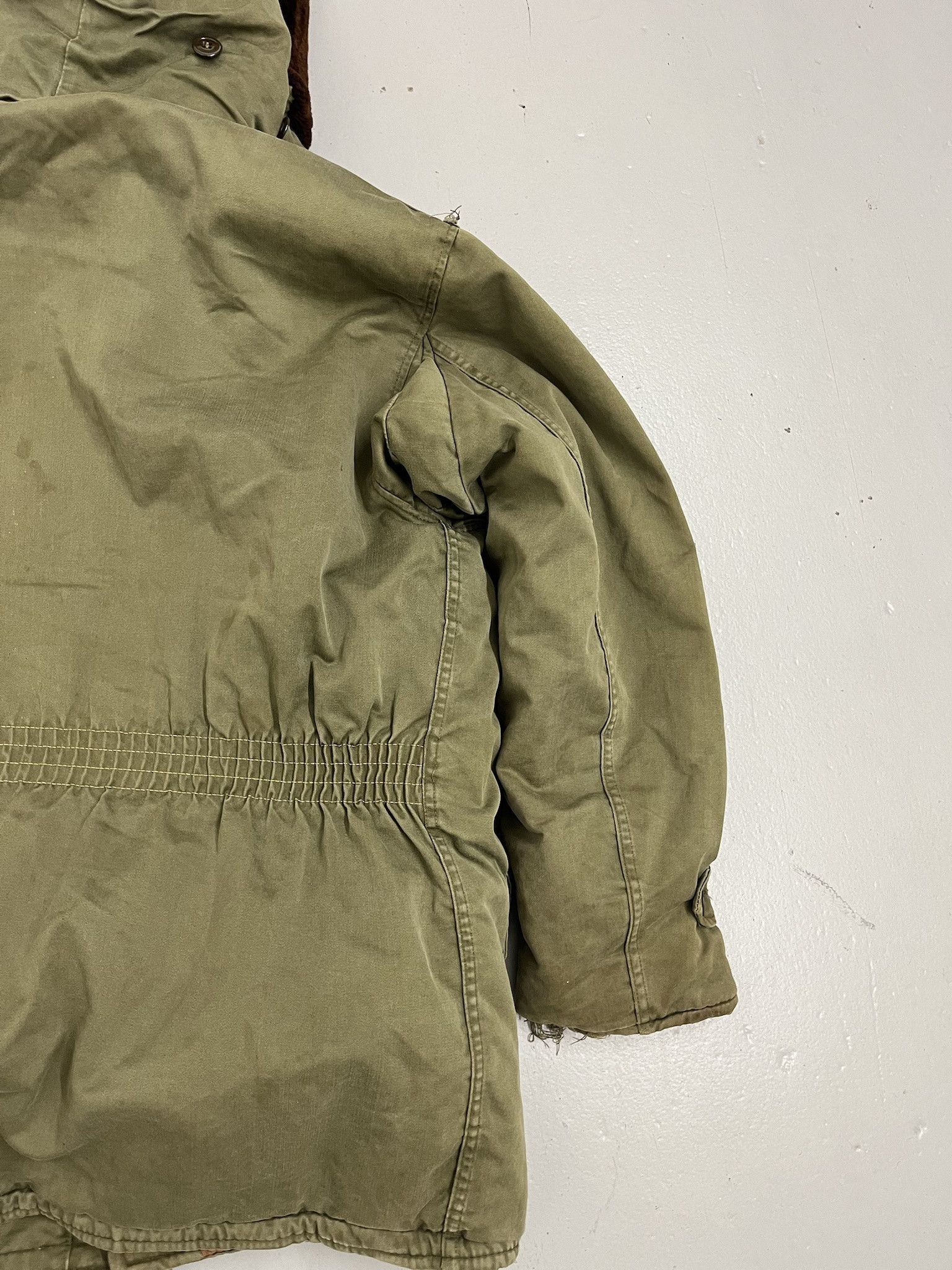 Vintage Vintage B-9 Military Parka Civilian Outdoor King Coat Size L Size US L / EU 52-54 / 3 - 12 Thumbnail